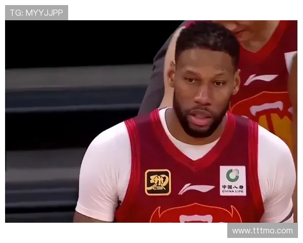 贺希宁准三双爆发带领深圳力克四川全场贡献21分9篮板11助攻